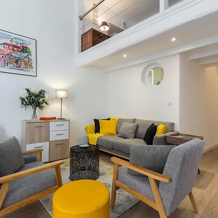Barillerie - Loft Moderne, Face Mer, Vieux-nice. Apartament