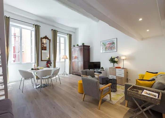 Barillerie - Loft Moderne, Face Mer, Vieux-nice. *