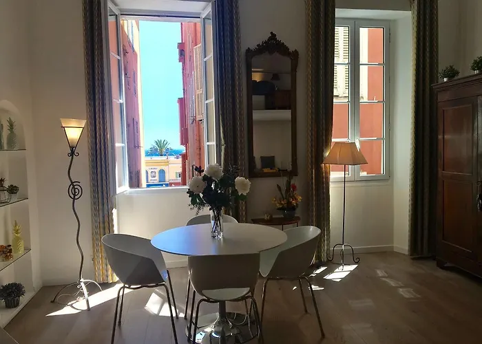 Barillerie - Loft Moderne, Face Mer, Vieux-nice. Appartamento *